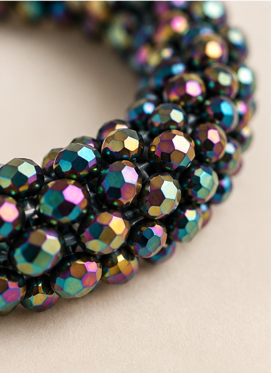 Facetkralen armband — Regenboogglans — detail